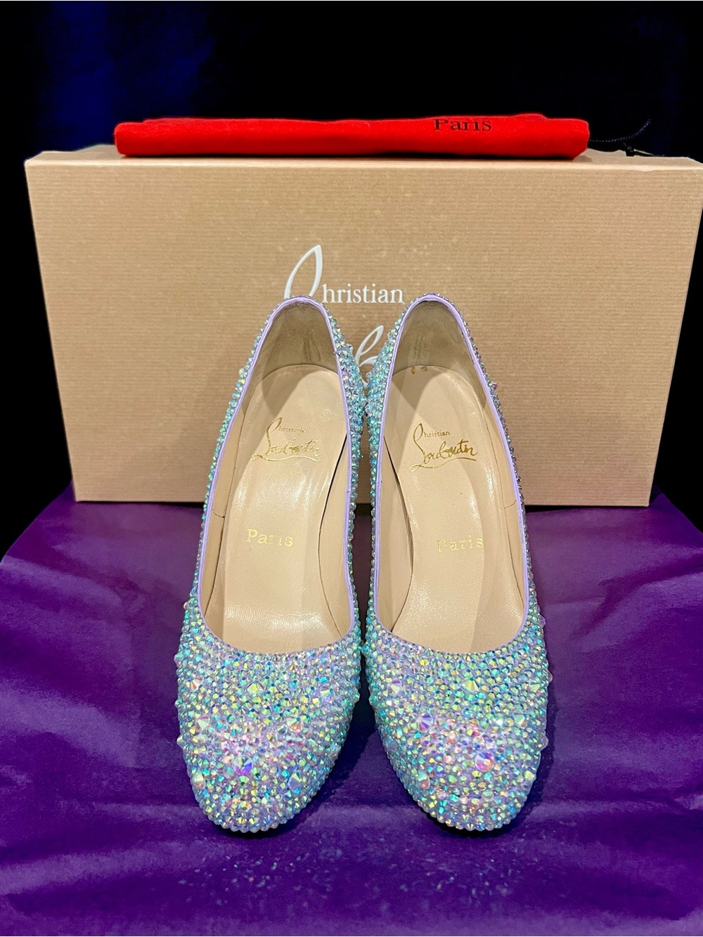 Christian Louboutin Swarovski
Crystal Strass Heels Lilac Light
Purple Size 36